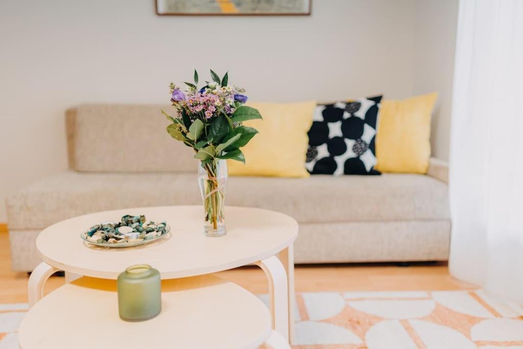Orangehomes One Bedroom Art Apartment Budapest Luaran gambar