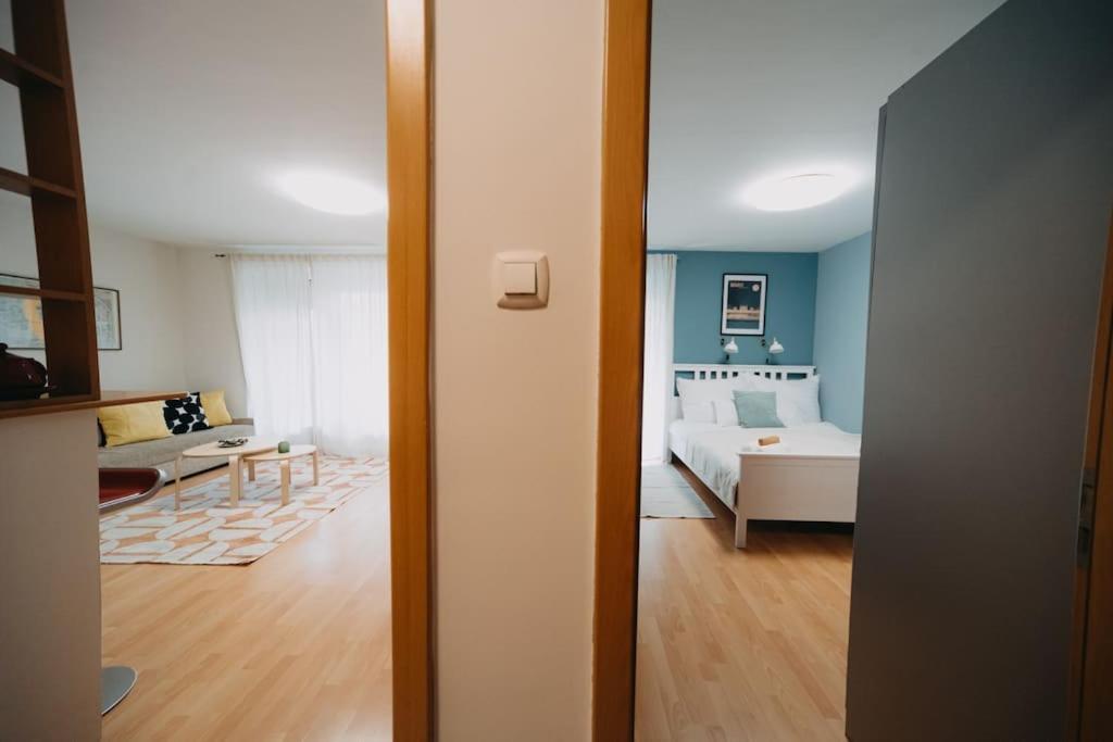 Orangehomes One Bedroom Art Apartment Budapest Luaran gambar