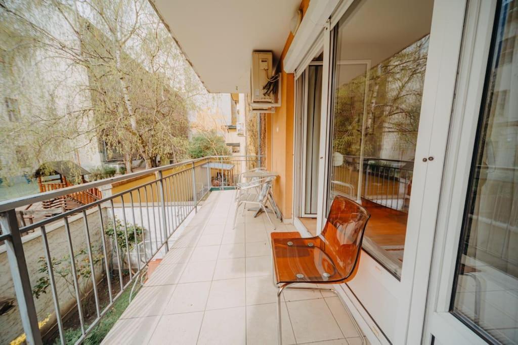 Orangehomes One Bedroom Art Apartment Budapest Luaran gambar